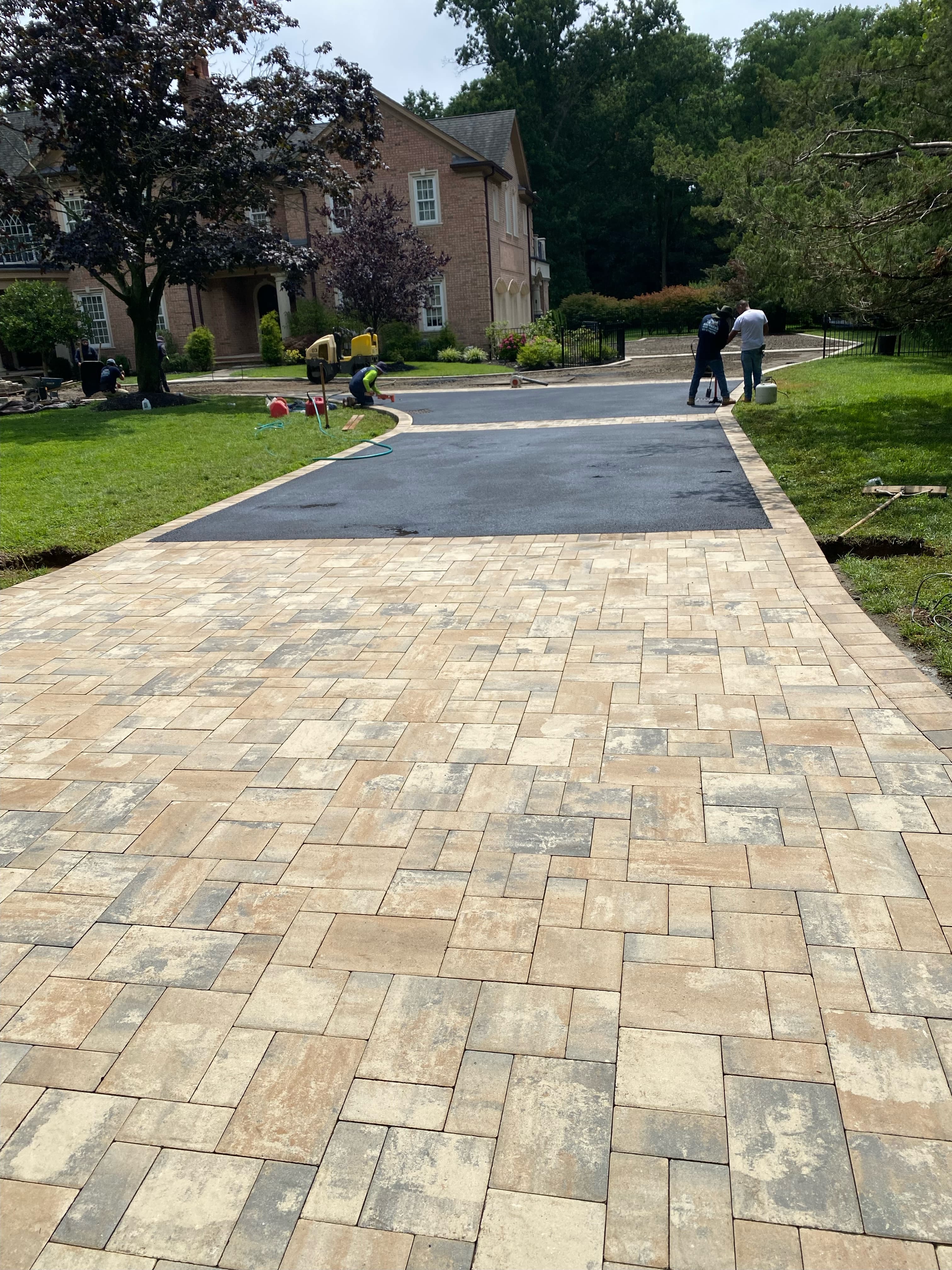 driveways-paver-driveway-merrick-long-island-ny-53