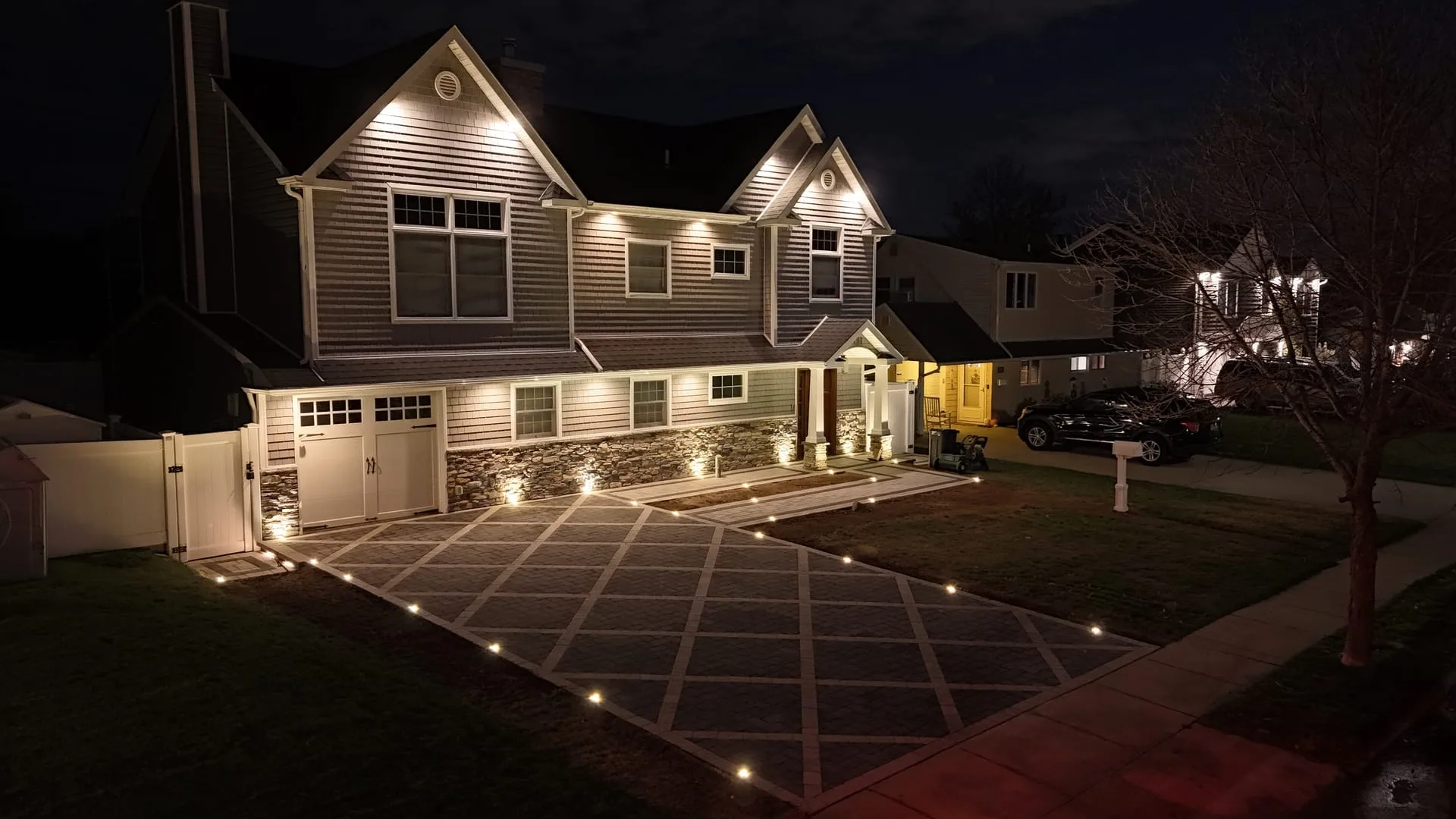 Driveway border detail in Smithtown, Long Island